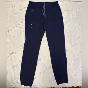 Jaanuu jogger scrub pants. Navy- in great condition